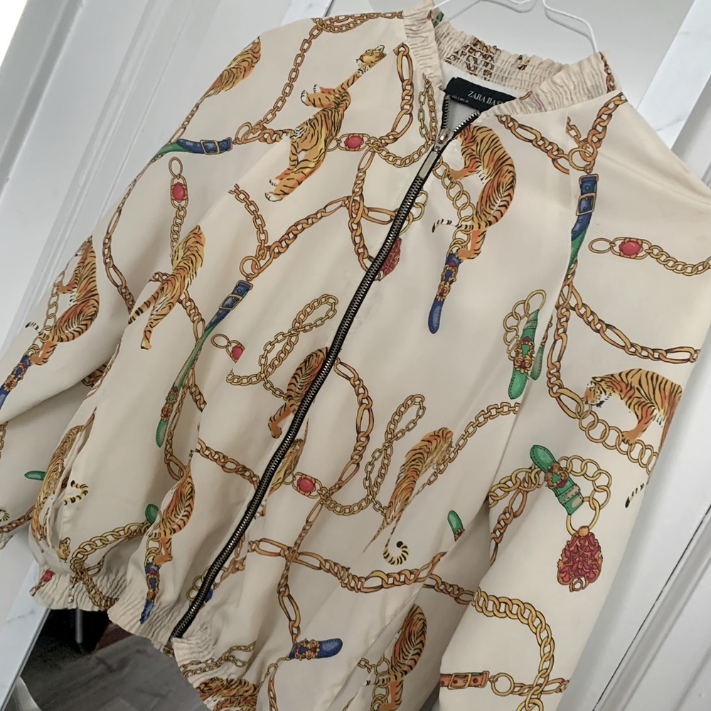 Zara women’s bomber